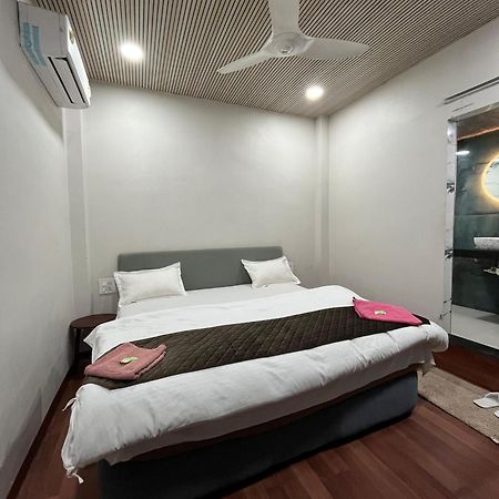 Hotel Shahjahan アーグラ エクステリア 写真